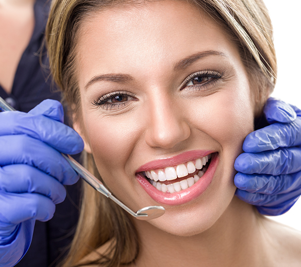 Arlington Teeth Whitening at Dentist